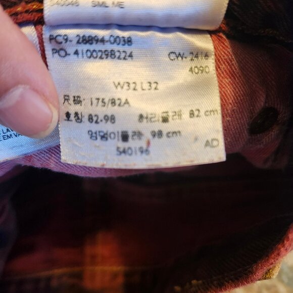 Levis 501Man's Straight Leg W32 L32 Red Denim Distressed Button Fly Jeans - Picture 5 of 9